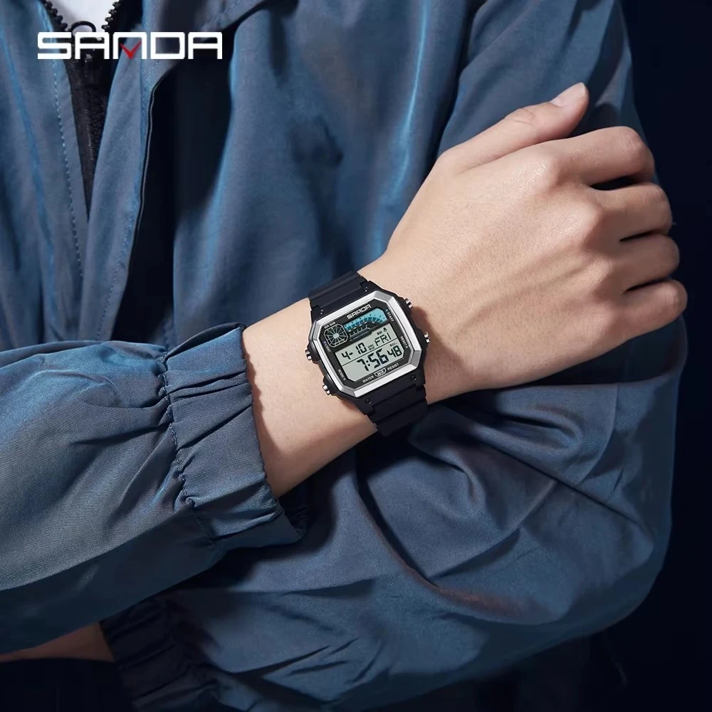 Montre numérique rétro vintage, alarme et chronomètre intégrés